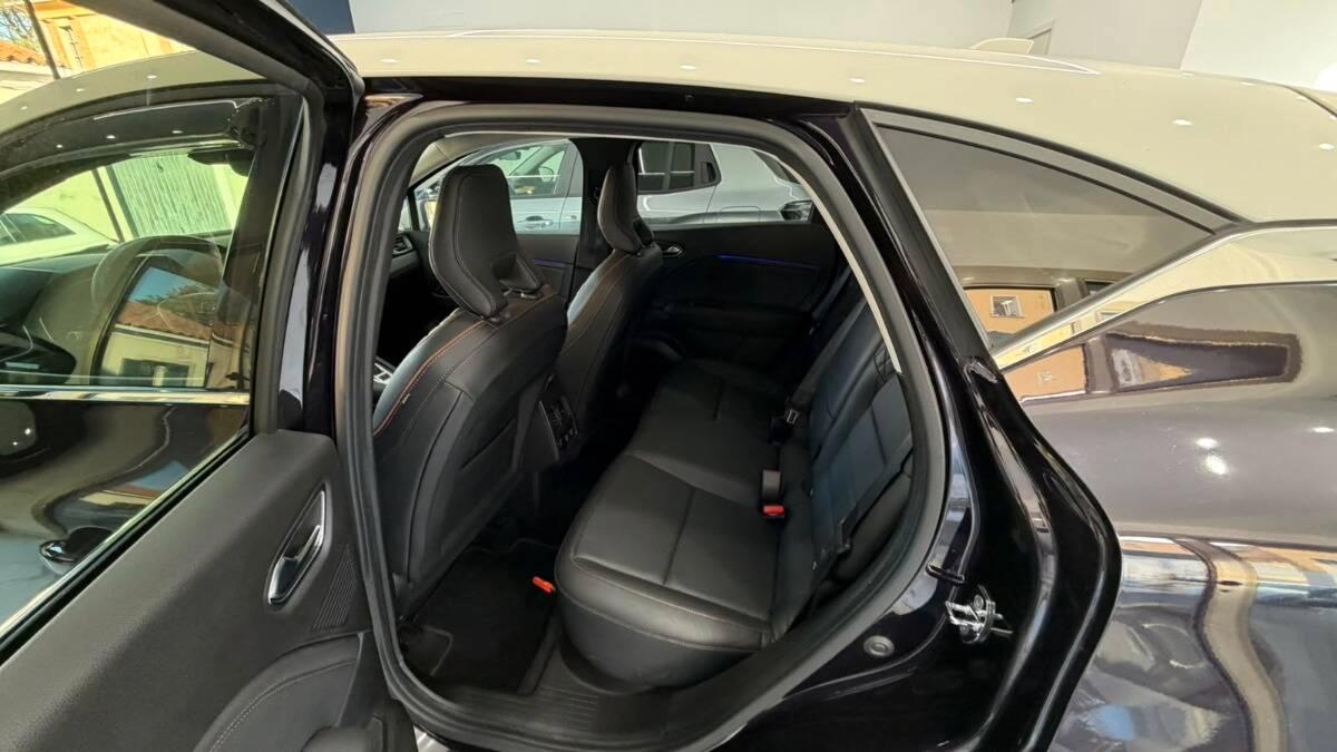 Renault Captur RENAULT Captur 1.3 tce Initiale Paris 155cv edc fap