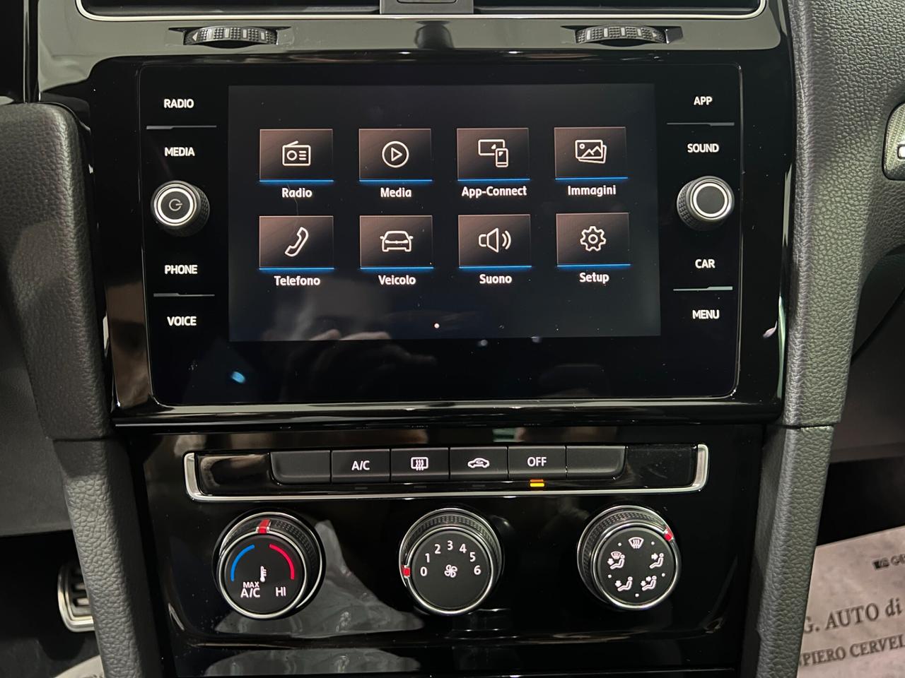 Volkswagen Golf 1.6 116 CV - R-LINE - 2017