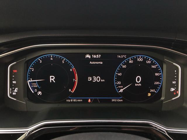 VOLKSWAGEN Polo 1.0 TSI DSG Style OK NEOPATENTATI