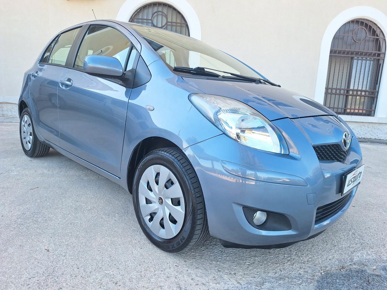 Toyota Yaris 1.0 BENZINA 5 PORTE 2010