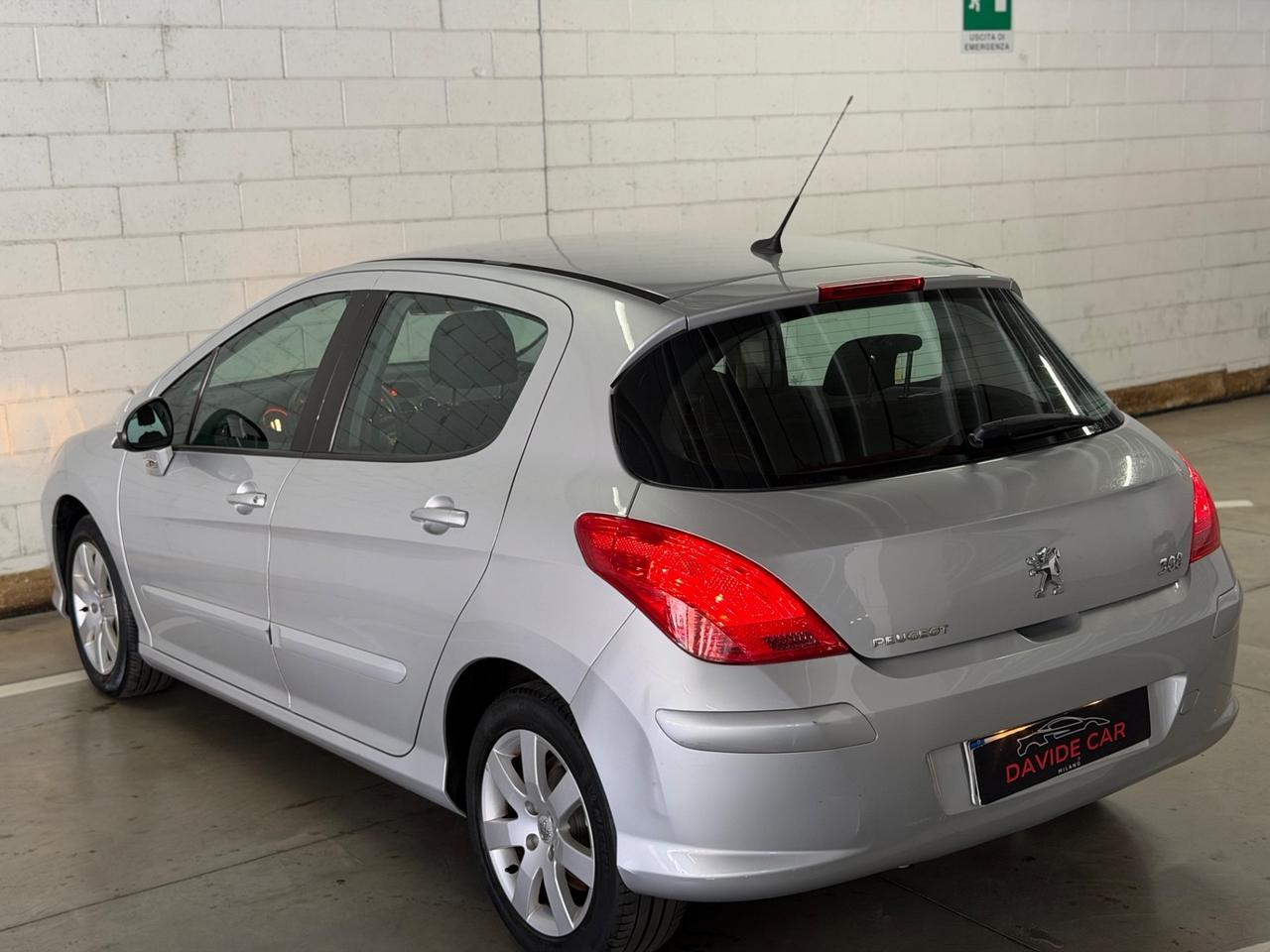 Peugeot 308 1.6 VTi 120CV 5p. Tecno