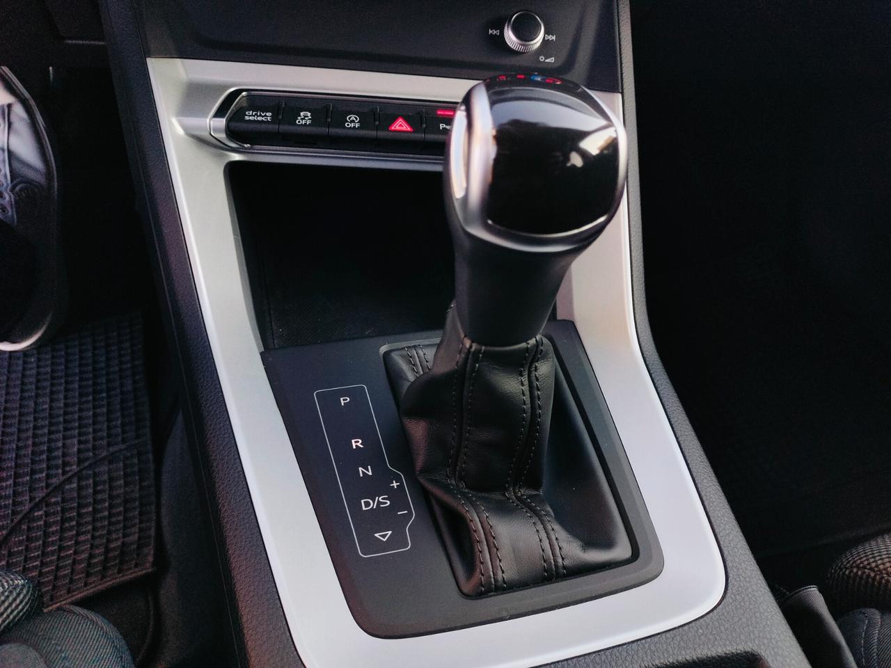 Audi Q3 35 TFSI e S tronic S line edition