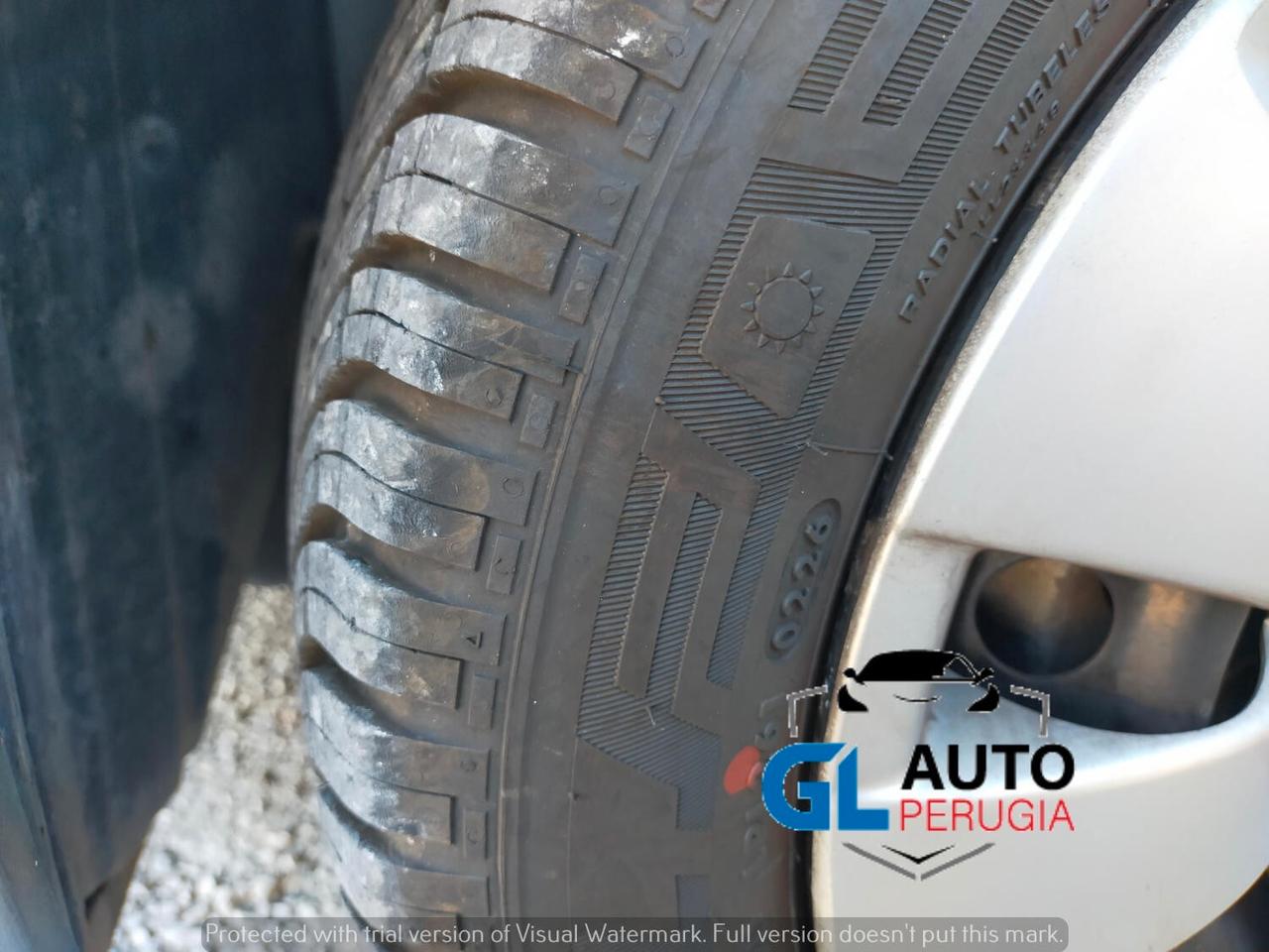 Toyota Yaris 1.0 5p ideale per neopatentati full full opt