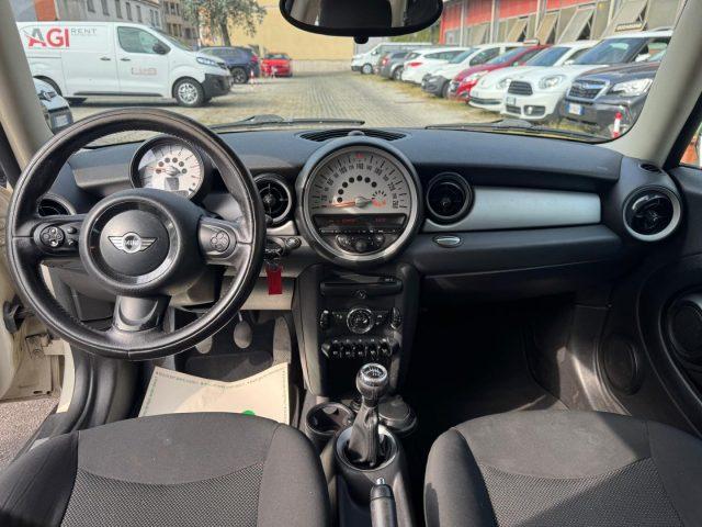 MINI One 1.6 16V One (55kW)