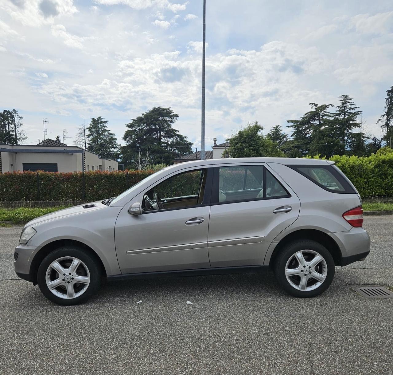 Mercedes-benz ML 320 cdi SPORT