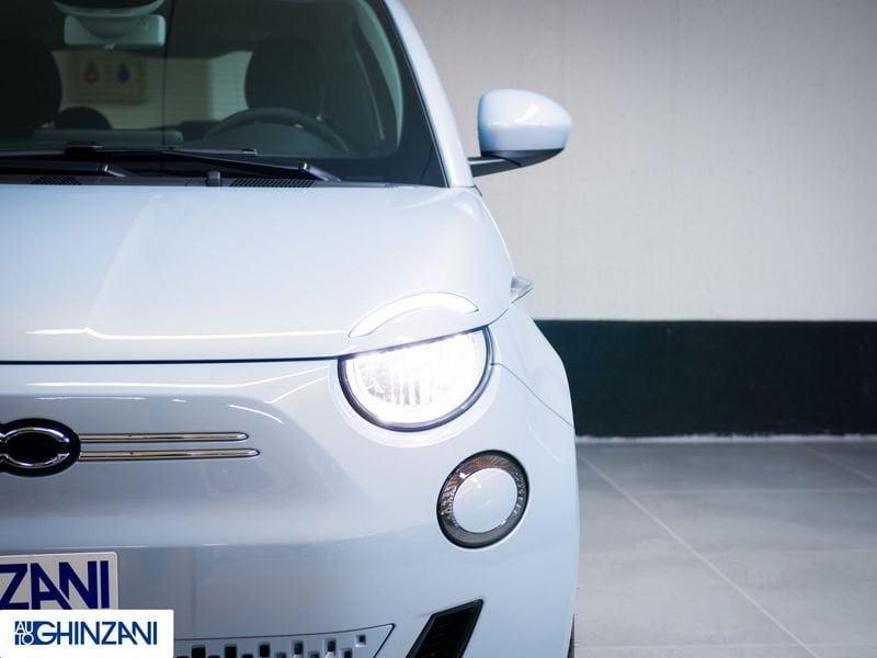 FIAT 500 500e Berlina 23,8 kWh Pop