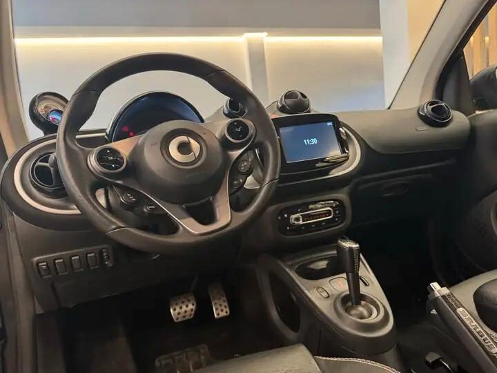 smart forTwo BRABUS eQ 41KW MAX RANGE 159KM FULLOPTI GARANZIA