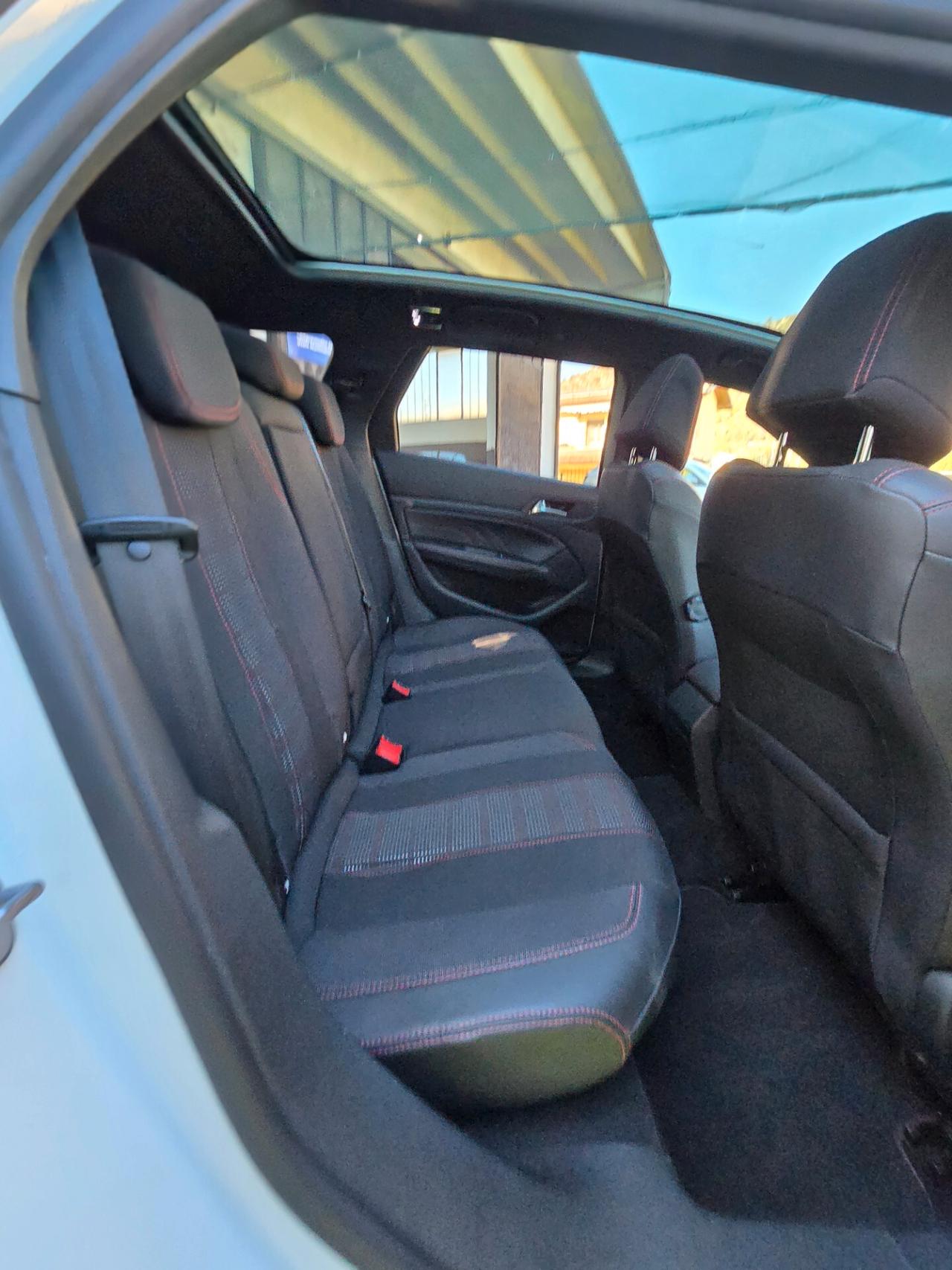 Peugeot 308 1.6HDI 120CV GT Line -2018