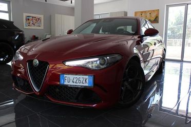 ALFA ROMEO Giulia 2.9 V6 Bi-Turbo Quadrifoglio MAN