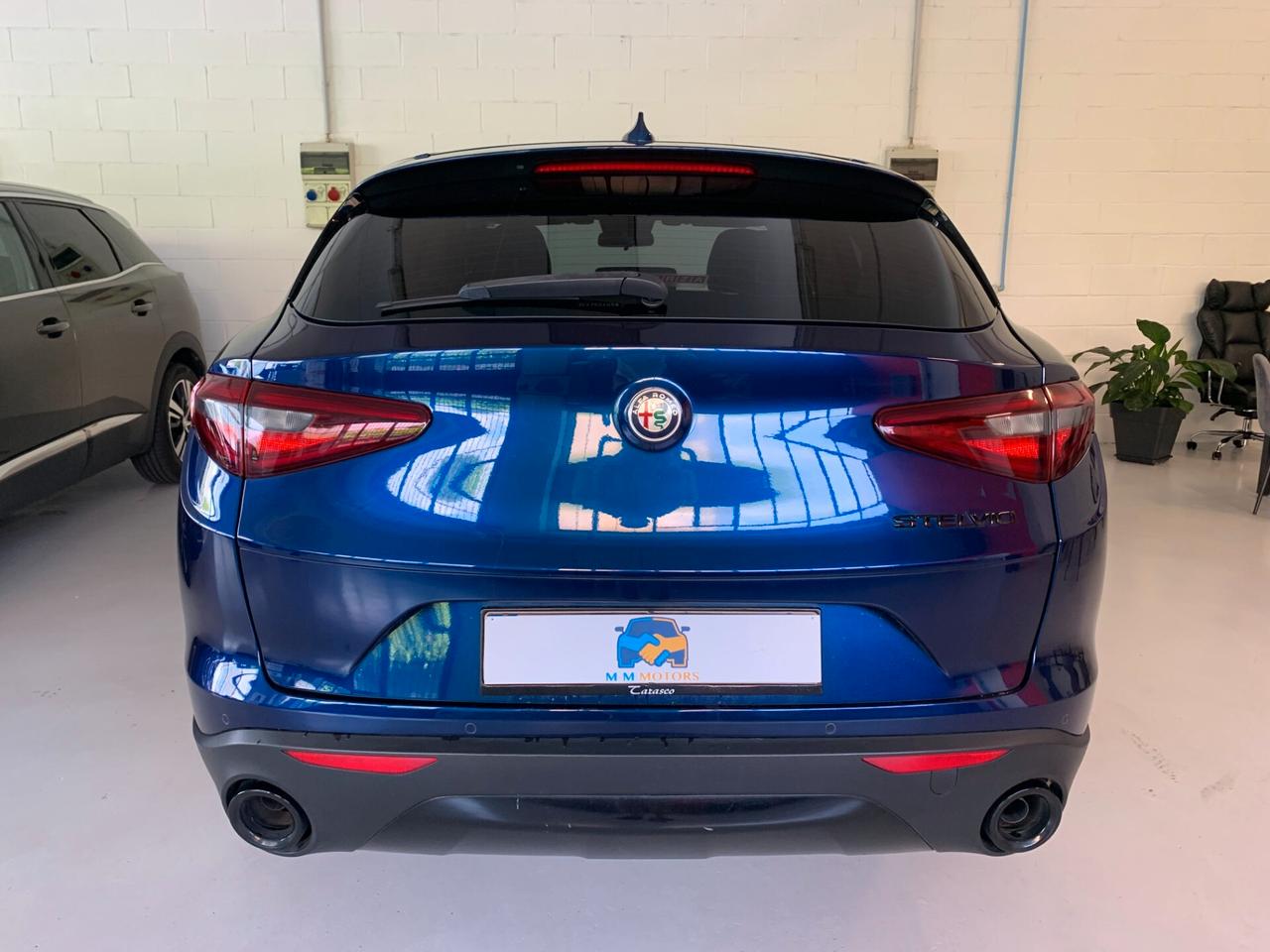 Alfa Romeo Stelvio 2.2 Turbodiesel 160 CV AT8 RWD Business
