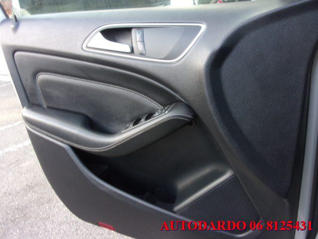 MERCEDES-BENZ B 180 CDI Premium