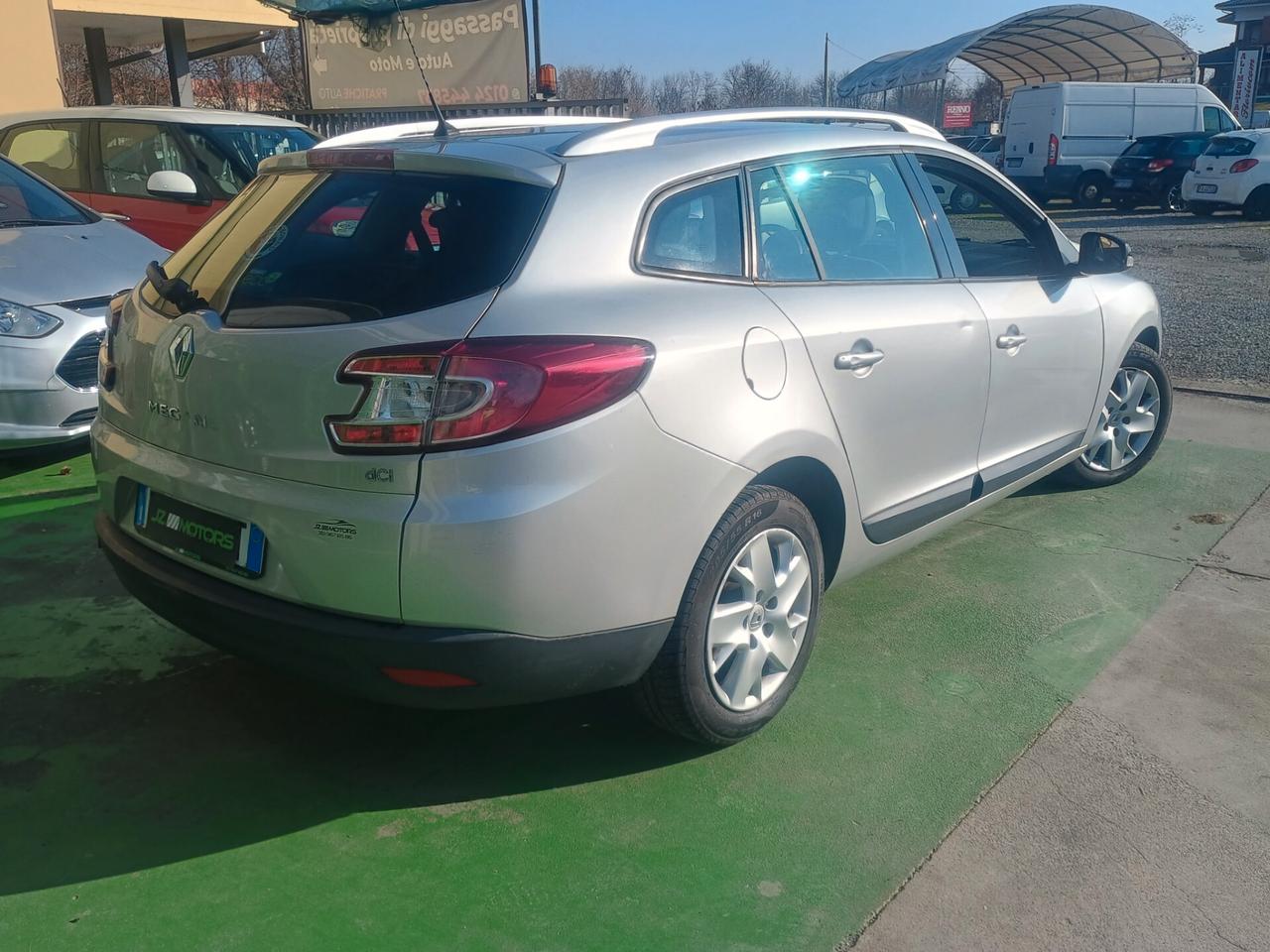 Renault Megane Mégane 1.9 dCi 130CV Attractive