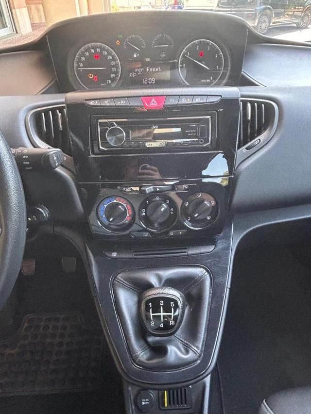 LANCIA Ypsilon 1.3 MJT 16V 95 CV 5 porte S&S Silver