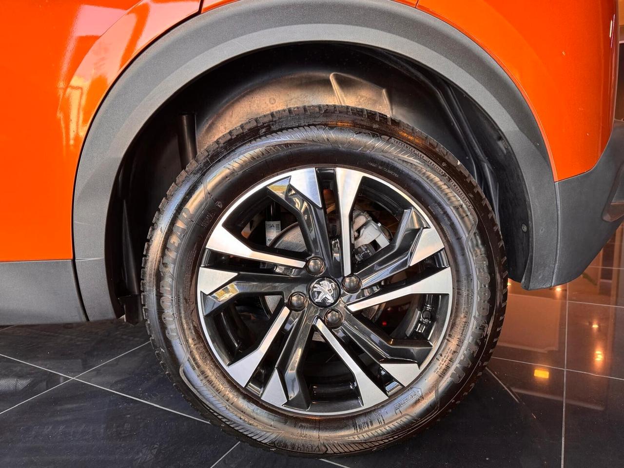 Peugeot 2008 PureTech 130 S&S Allure Pack