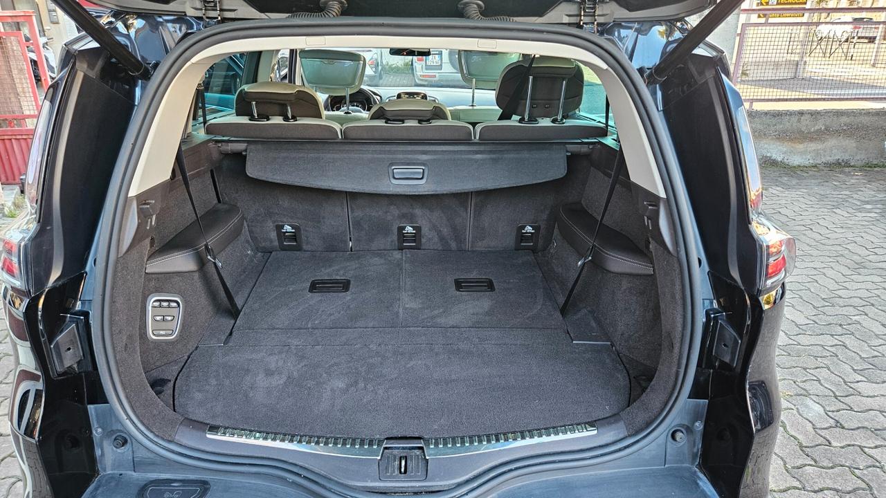 Renault Espace 2.0 dci Initiale Paris 4 CONTROL 200cv 7 POSTI edc