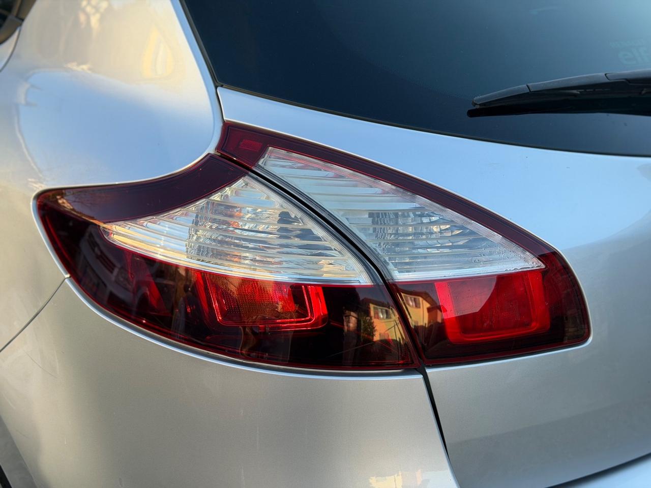 Renault MEGANE dCi 110CV LIMITED KMCERT GARANZ UNICOPR