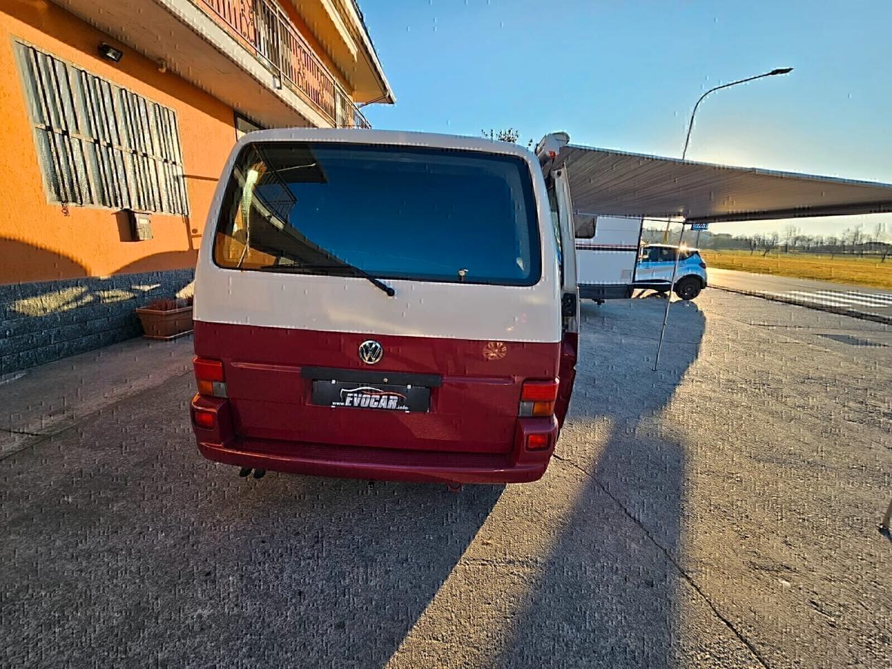 vw caravelle semicamperizzato 9 posti 2 letto valutiamo usato/scambio