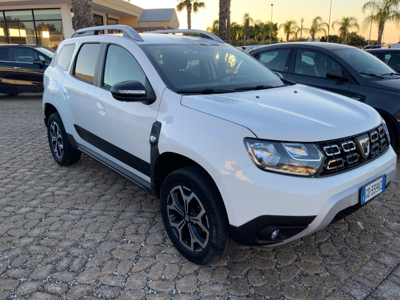 Dacia Duster 1.0 TCe 100 CV ECO-G 4x2 15th Anniversary GPL