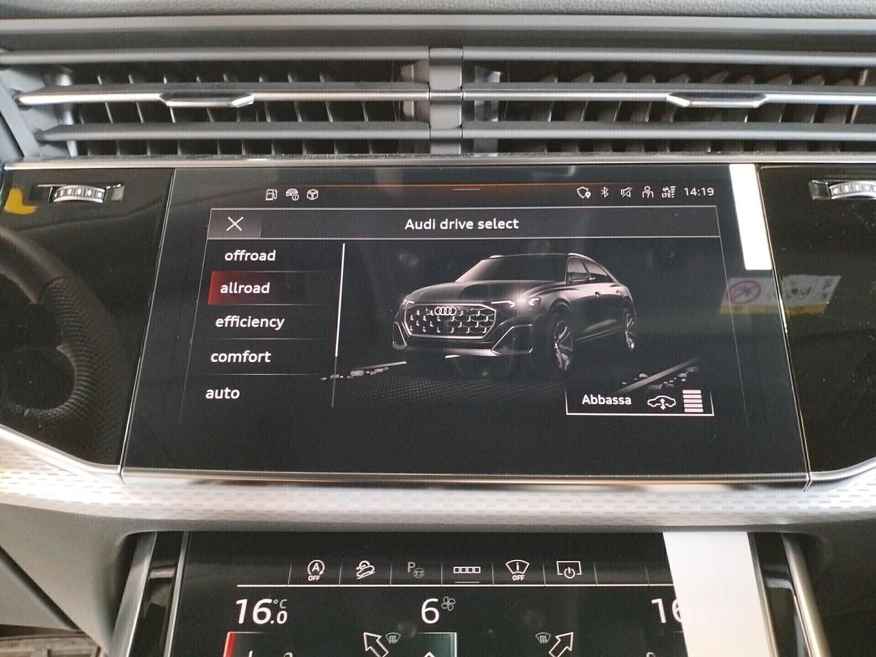 Audi Q8 3.0 tdi mhev Sline quattro 286cv tip tronic IVA ESPOSTA