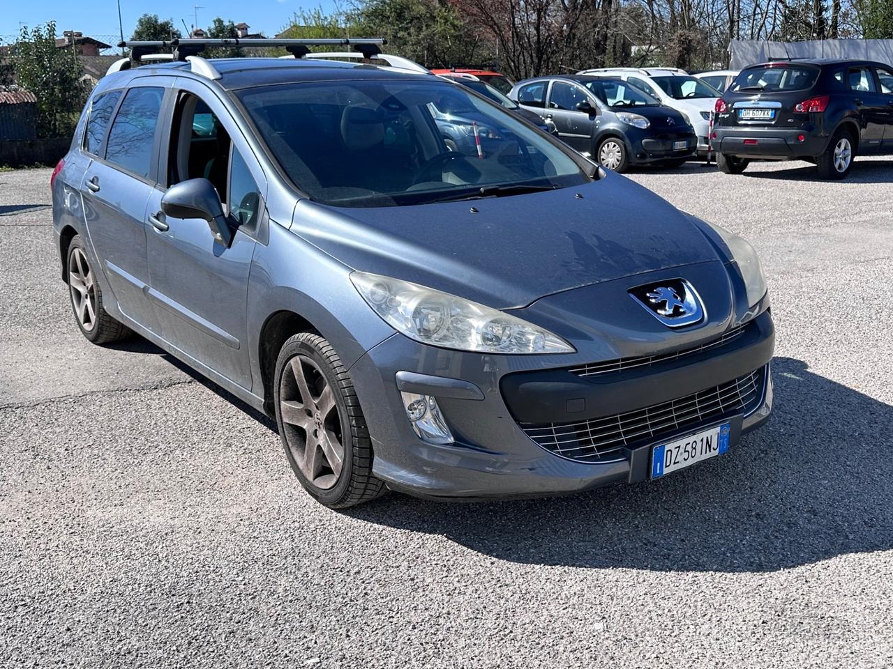 Peugeot 308 2.0 HDi 140CV 5p. Sportium