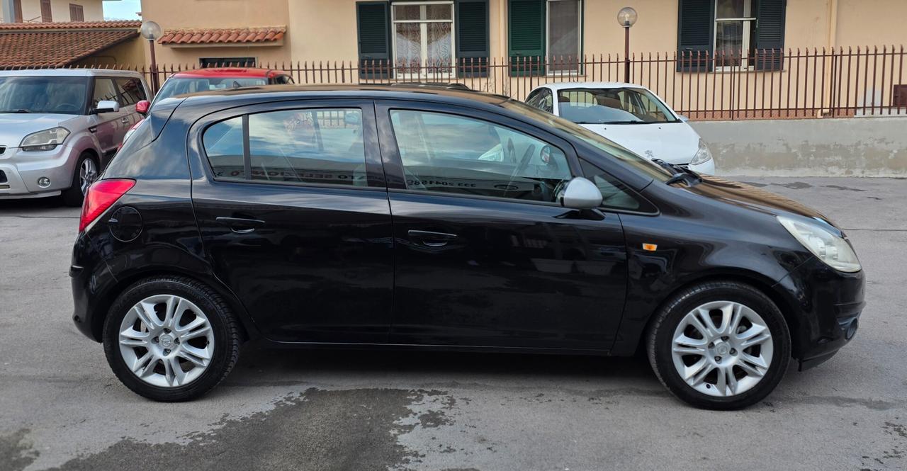 Opel Corsa 1.3 CDTI 75CV ecoFLEX 5 porte Cosmo