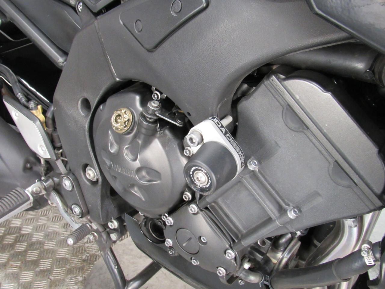 Yamaha FZ1 Fazer TOTAL BLACK