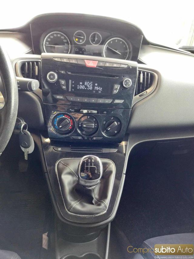 LANCIA Ypsilon 1.2 GPL ( Garanzia 12 Mesi)