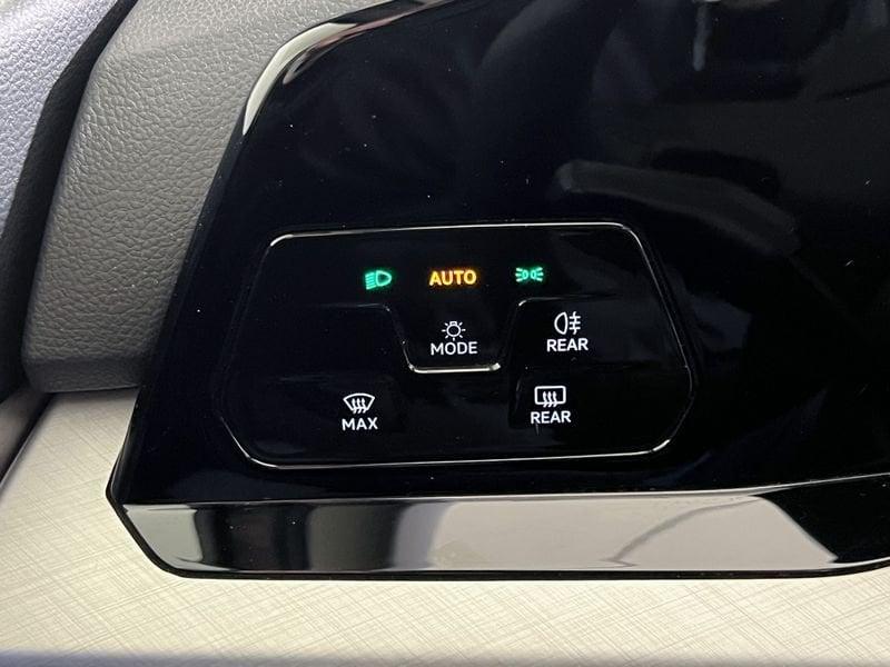 Volkswagen Golf Golf 1.5 eTSI 130 CV EVO ACT DSG Life