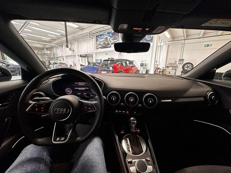 Audi TT Roadster 45 2.0 tfsi quattro s-tronic