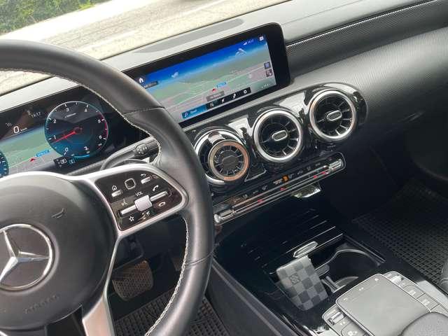 Mercedes-Benz CLA 180 Shooting Brake d Sport auto Doppio Display