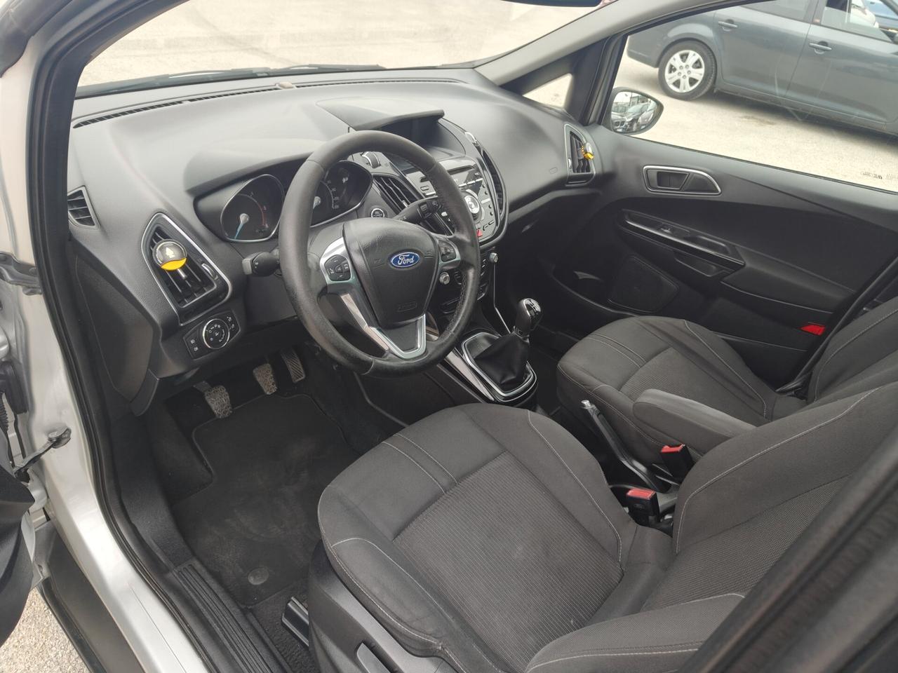 Ford B-Max 1.6 TDCi Titanium gancioTraino