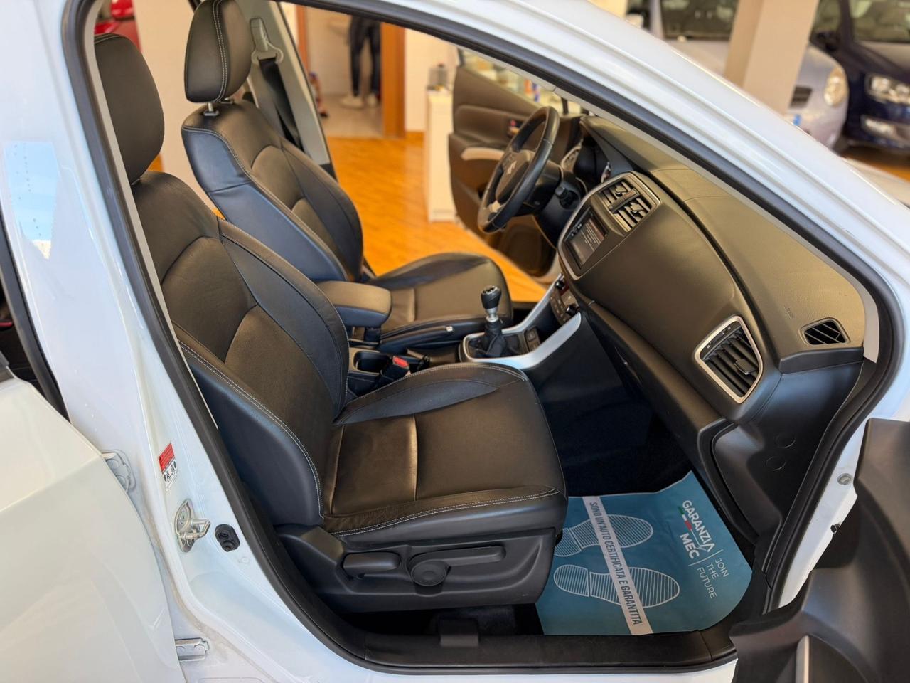 Suzuki S-Cross 1.6 DDiS view