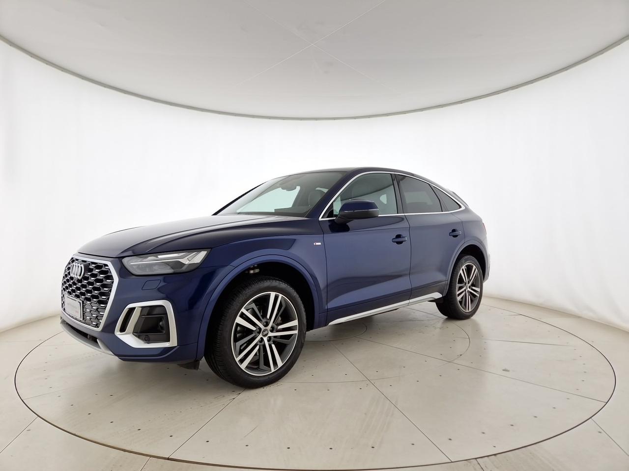 Audi Q5 sportback 40 2.0 tdi mhev 12v s line plus quattro s-tronic