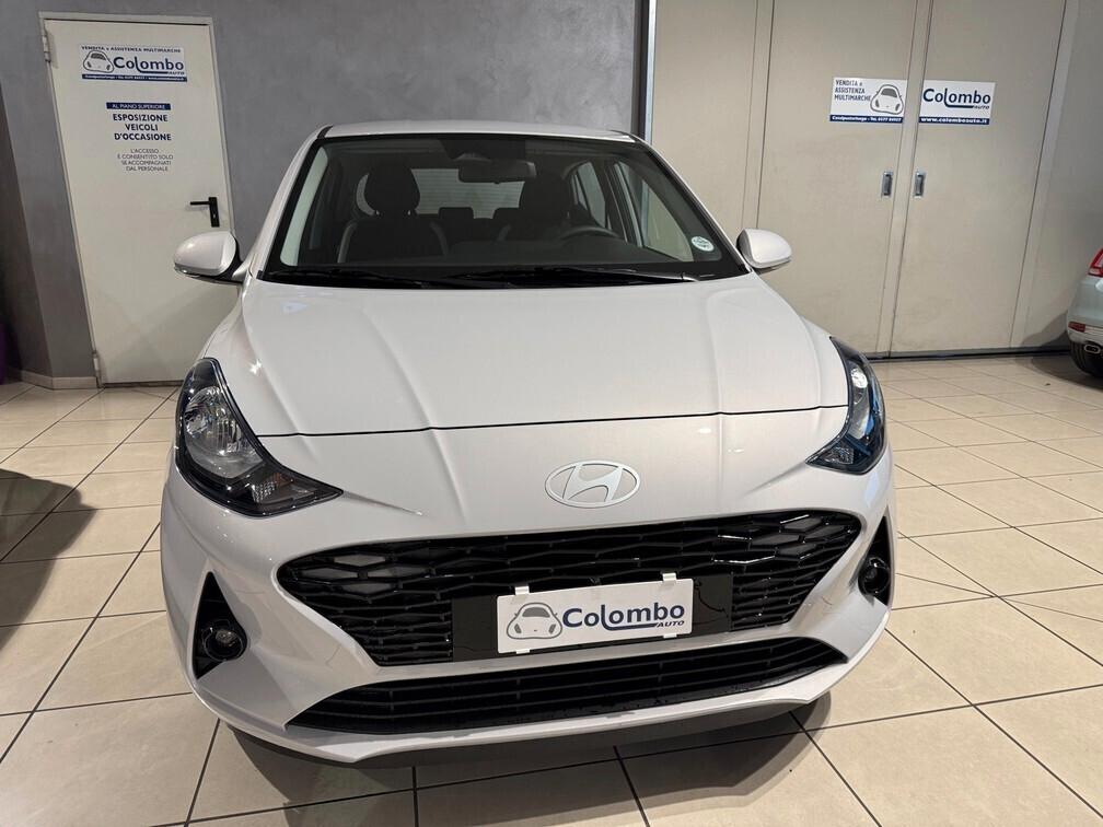 Hyundai i10 1.0 mpi Connectline 63cv auto Nav App Con 15" Neop