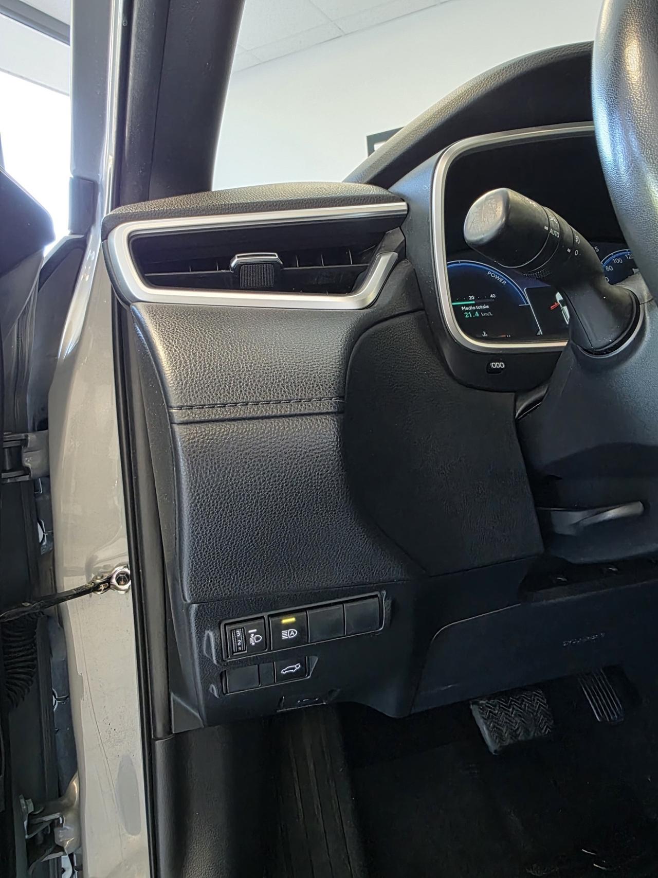 Toyota Corolla Cross 1.8 Hybrid 140 CV E-CVT Trend