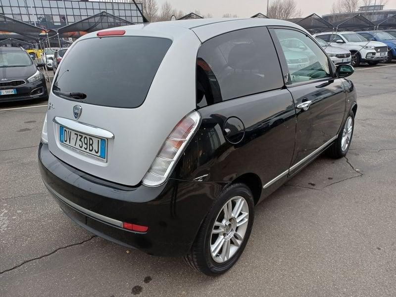 Lancia Ypsilon 1.3 MJT 75 CV Argento KM CERTIFICATI