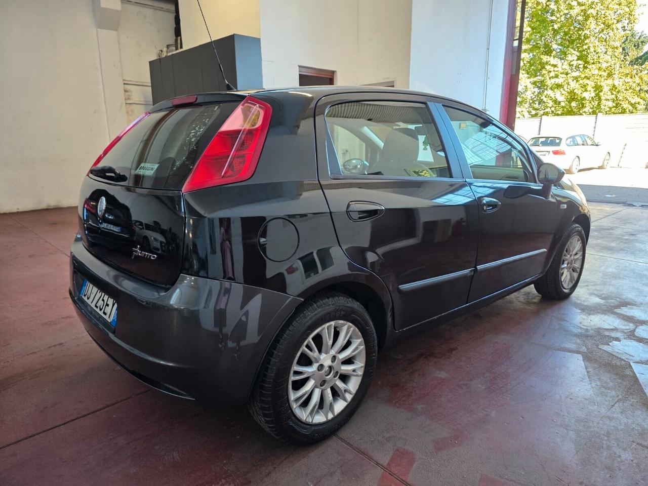 Fiat Grande Punto 1.4 5 porte Dynamic
