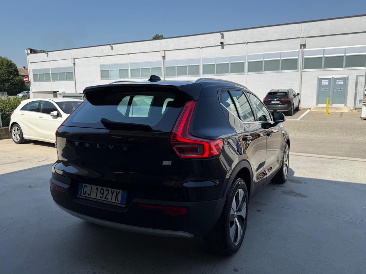 Volvo XC40 T4 Recharge Plug-in Hybrid automatico Plus Bright