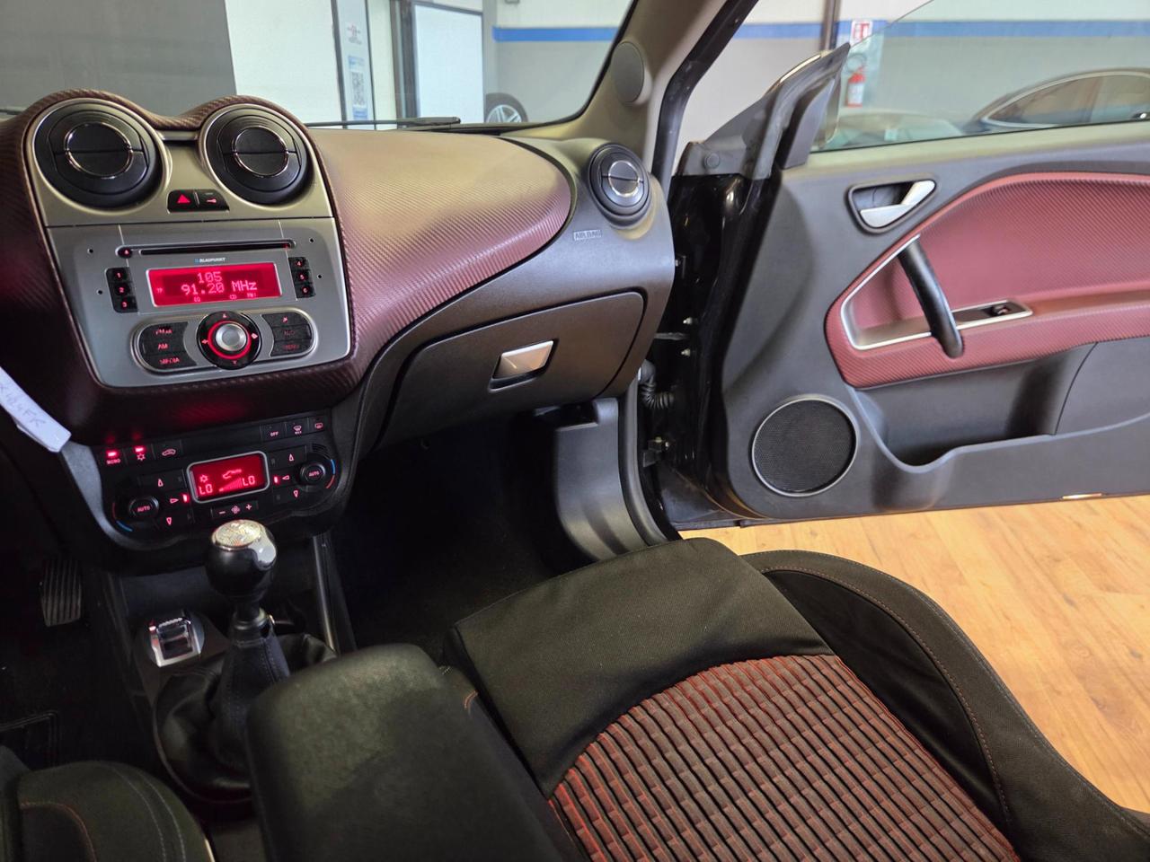 Alfa Romeo MiTo 1.4 tb Distinctive Premium Pack 155cv