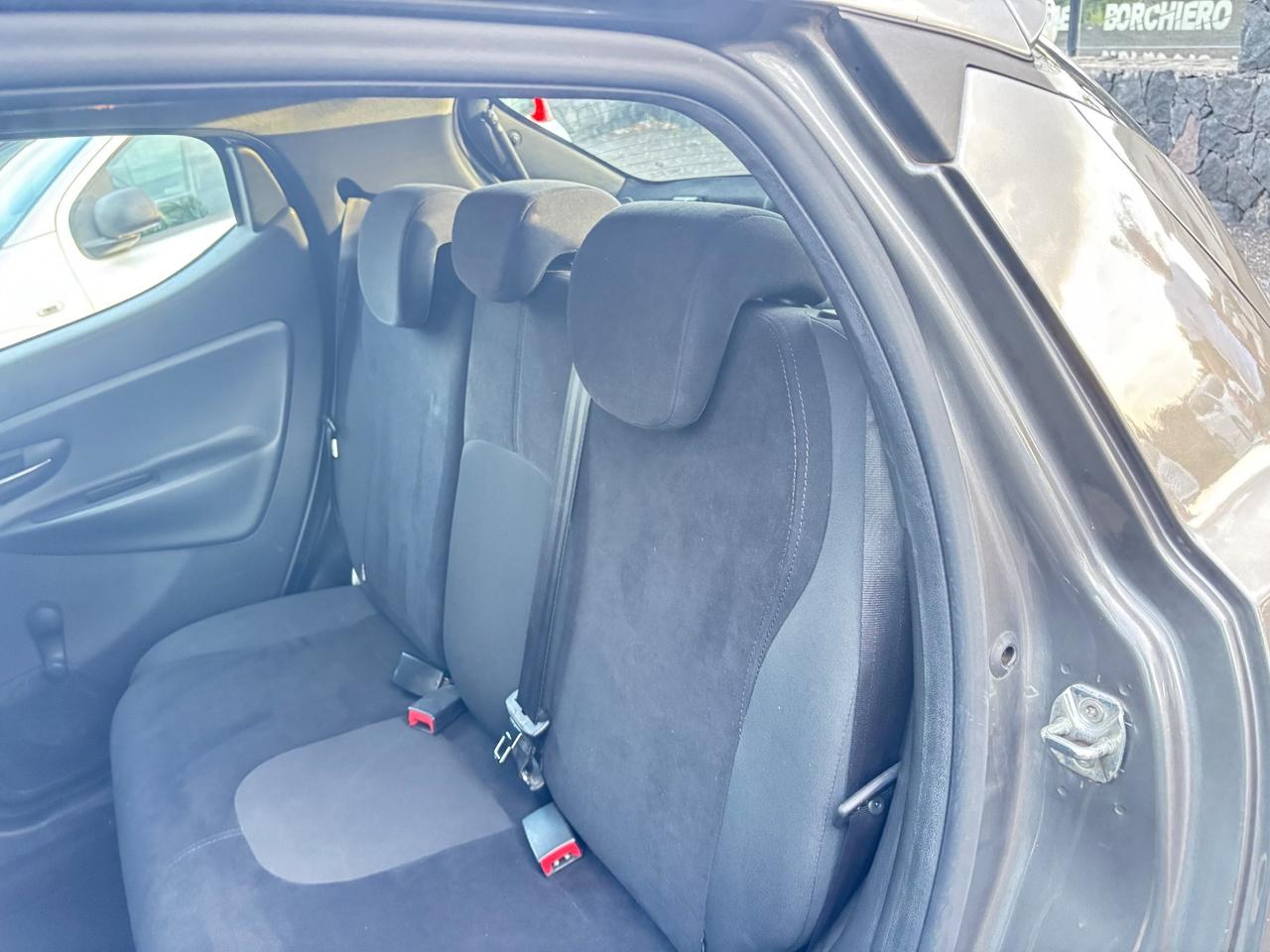 Lancia Ypsilon 1.2 69 CV 5 porte Elle