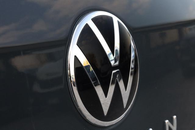 VOLKSWAGEN Tiguan 2.0 TDI 150 CV SCR DSG Life