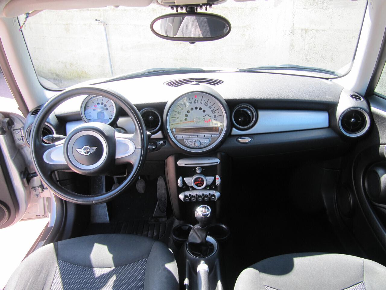 Mini 1.6 16V Cooper D