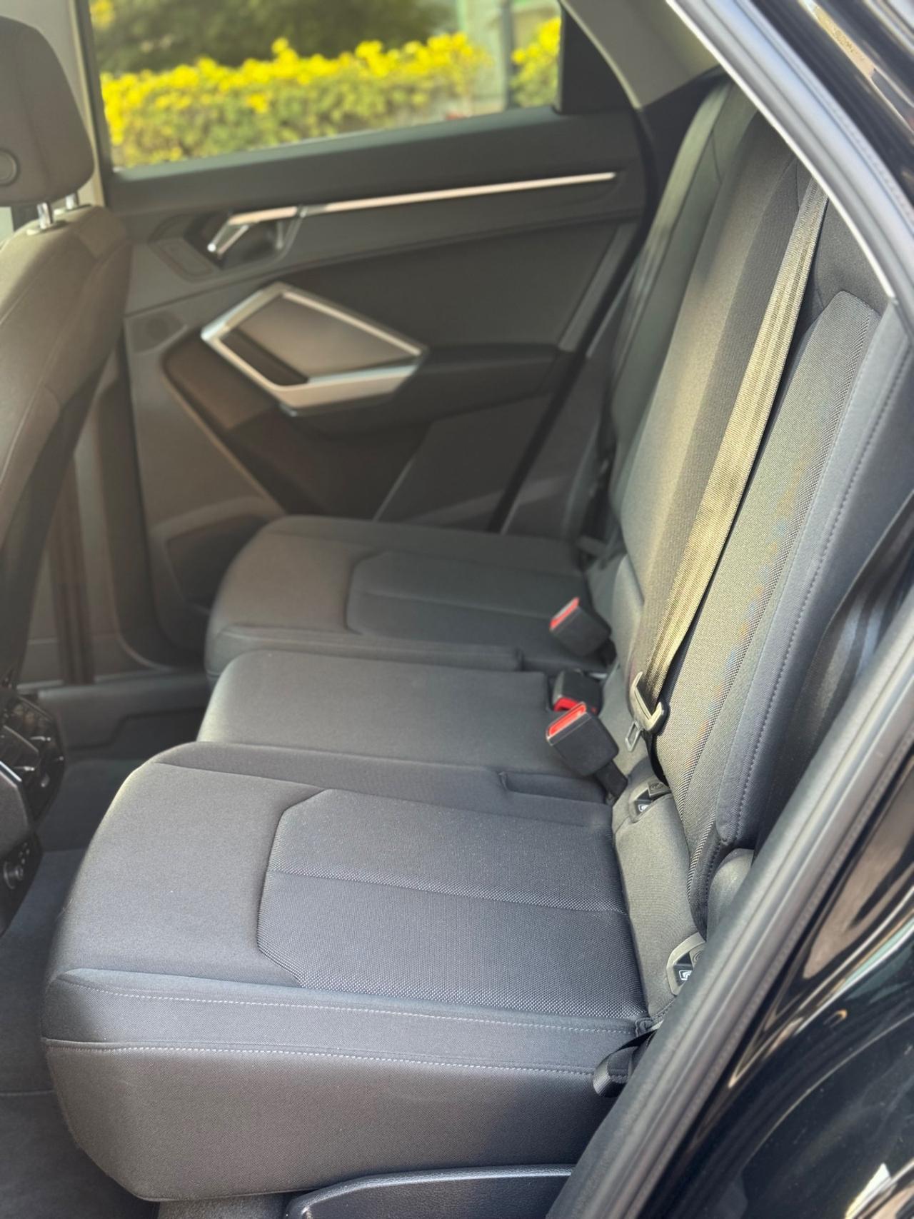 Audi Q3 35 TDI S tronic line edition