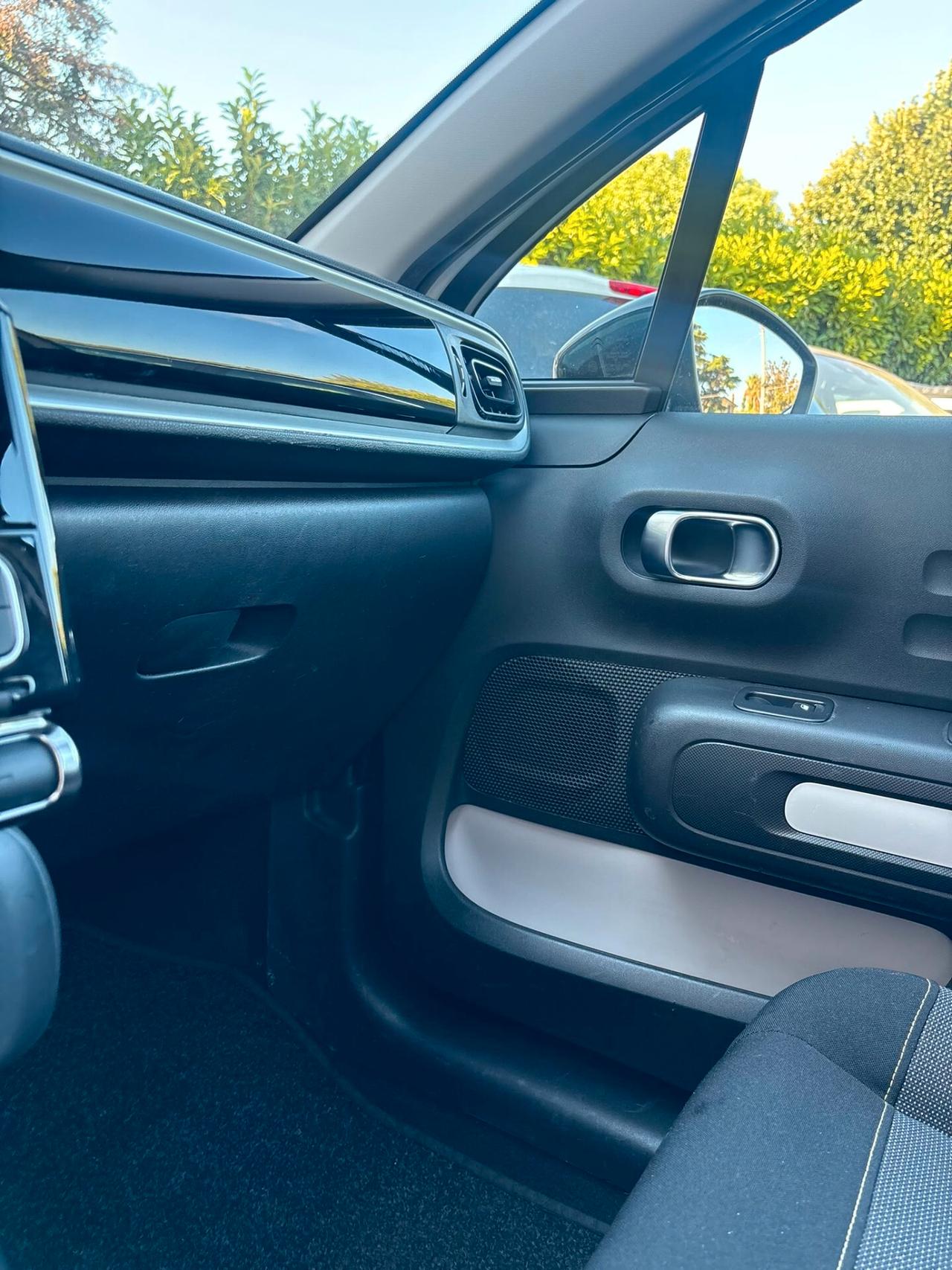 Citroen C3 PureTech 83 S&S Van Feel