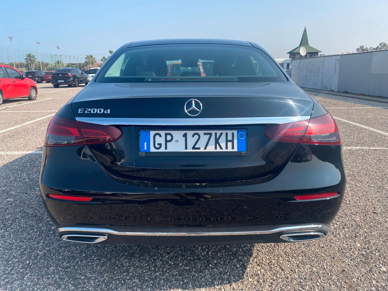 MERCEDES-Benz E 200d Business Sport 160Cv Autom.