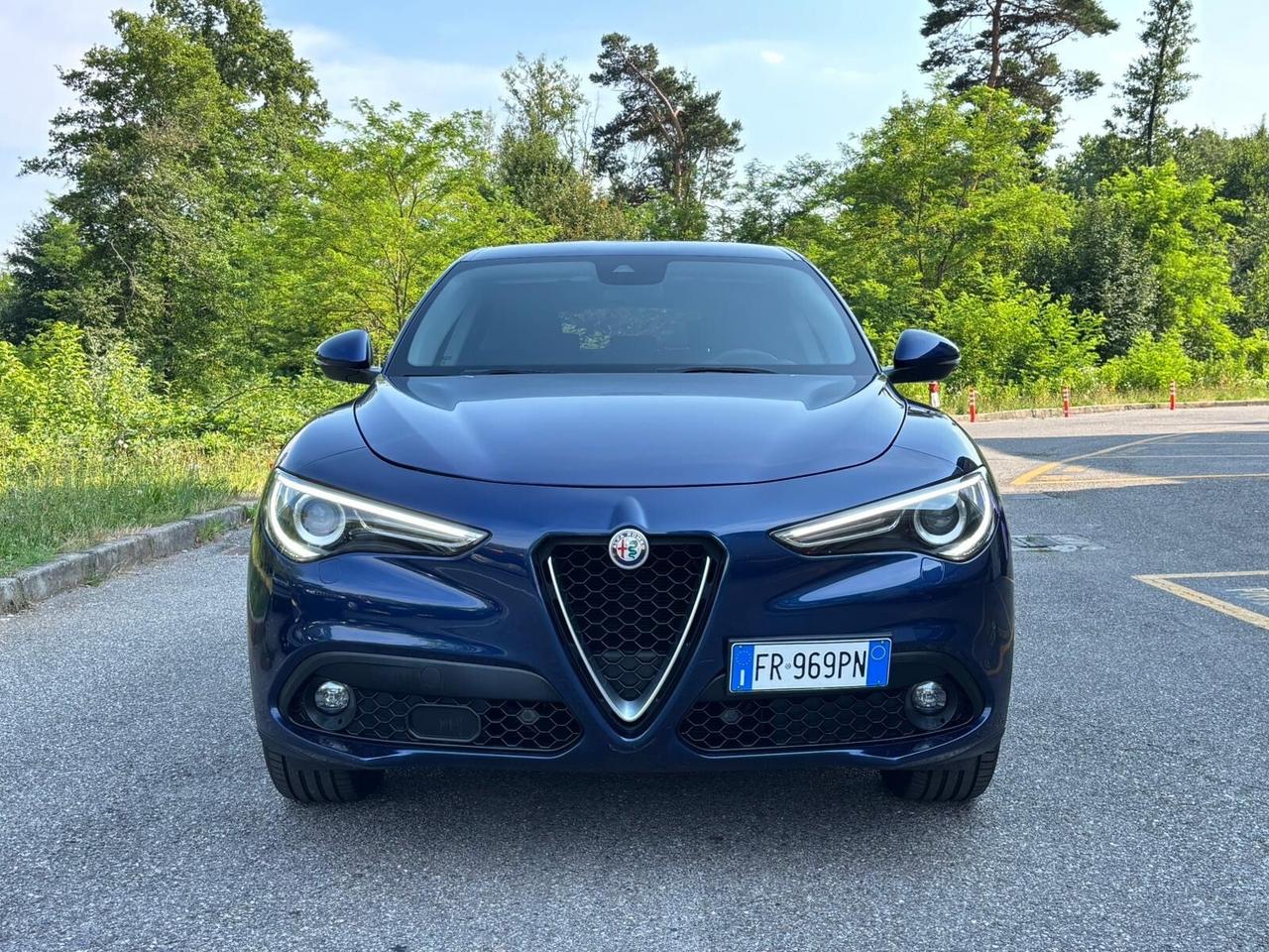 Alfa Romeo Stelvio 2.2 Turbodiesel 180 CV AT8 Q4 Super