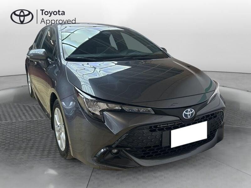 Toyota C-HR 1.8h Active E-CVT