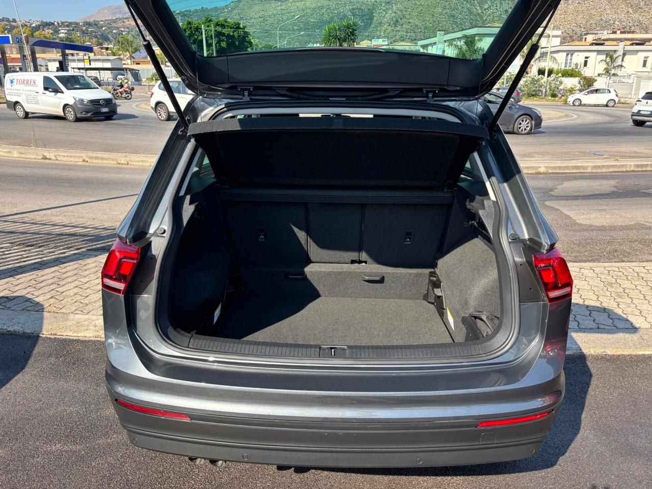 Volkswagen Tiguan 1.6 TDI SCR Business BlueMotion