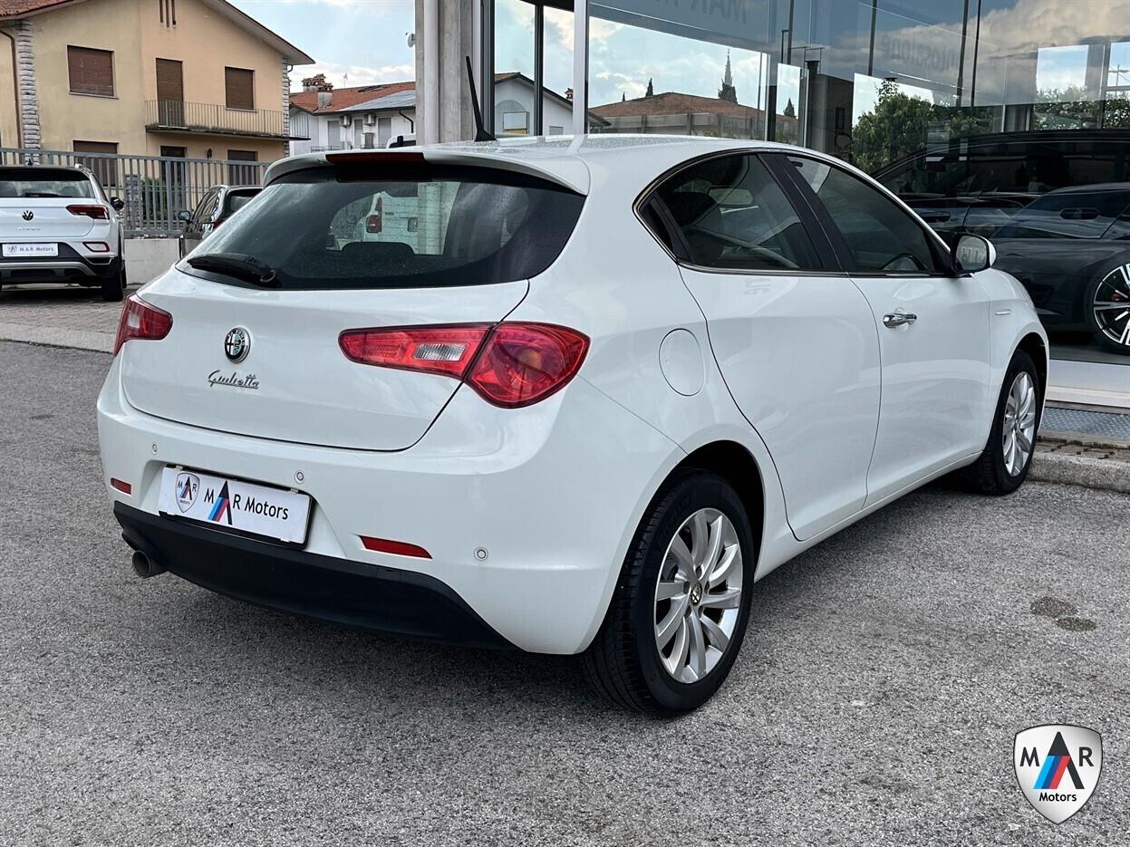 Alfa Romeo Giulietta 1.6 JTDm-2 105 CV Distinctive