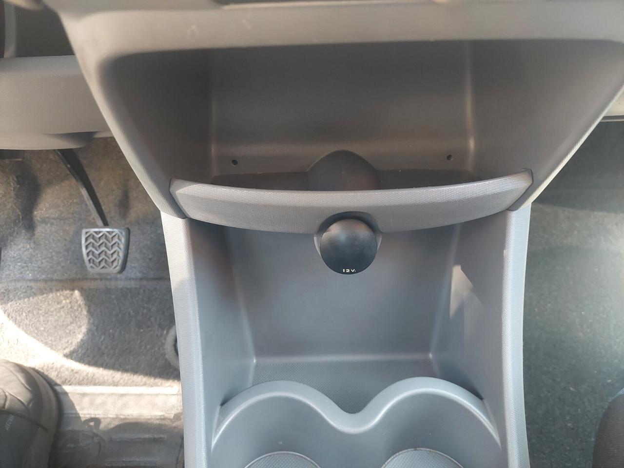 Toyota Aygo 1.0 12V VVT-i 5 porte Now Connect